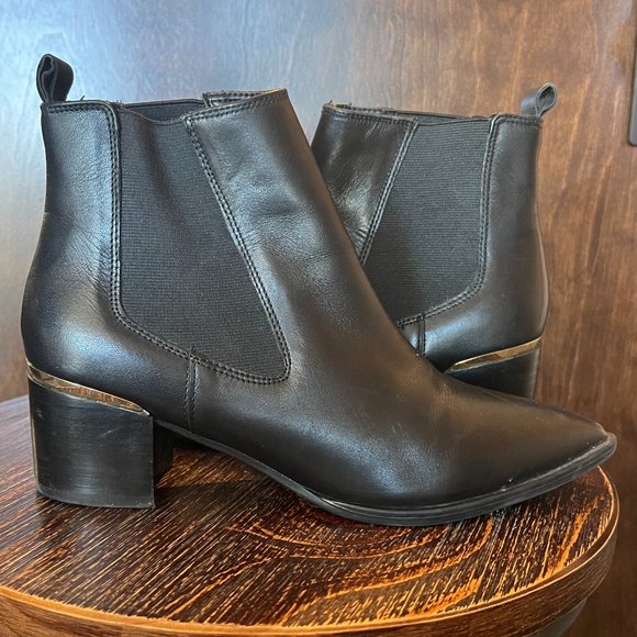 Nine West Black Leather Pointed Toe Booties with Gold Detail - Picture 1 of 6